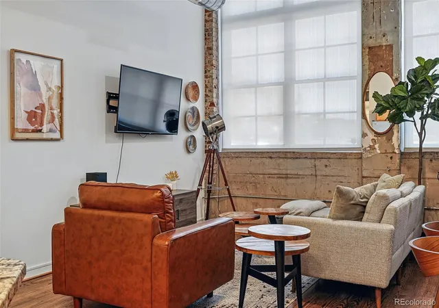 4th image of 2441 N Broadway #113, Denver, CO 80205 | MLS# 5998039