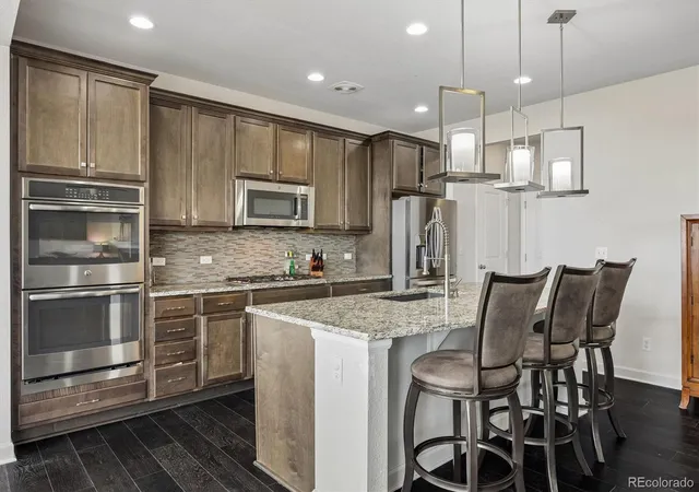 Photo 4 of Single family home for sale at 21447 E Union Pl, Aurora, CO 80015 | MLS# 8052806 | Listing updated on 2026-08-04
