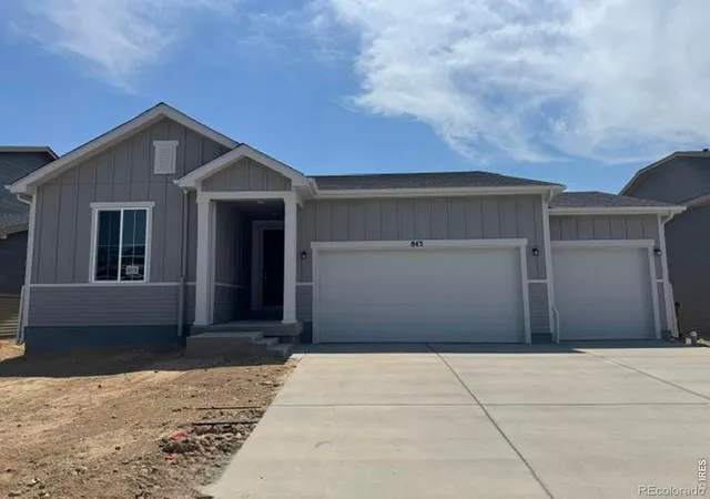 2nd image of 843 Mesic Ln, Windsor, CO 80550 | MLS# IR1061711