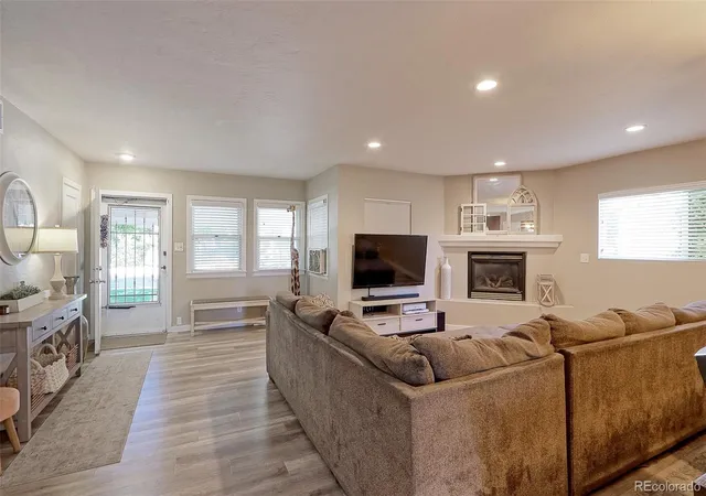 Photo 4 of Single family home for sale at 1536 S Meade St, Denver, CO 80219 | MLS# 4636306 | Listing updated on 2026-08-10