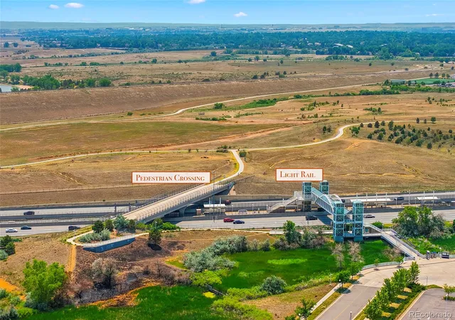 Listing Photo 2 - Condo for sale in building located at 3852 S Dallas St, Aurora, CO 80014 - Unit #8-205