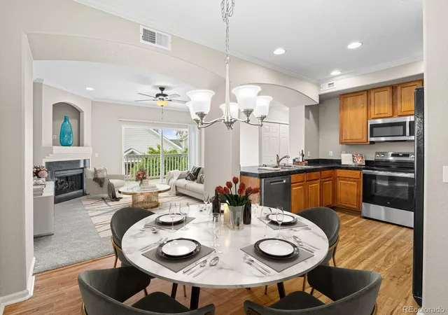2nd image of 1821 S Dunkirk St #307, Aurora, CO 80017 | MLS# 8107622