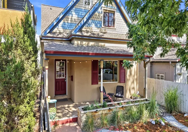 1st image of 814 Fox St, Denver, CO 80204 | MLS# 9842688