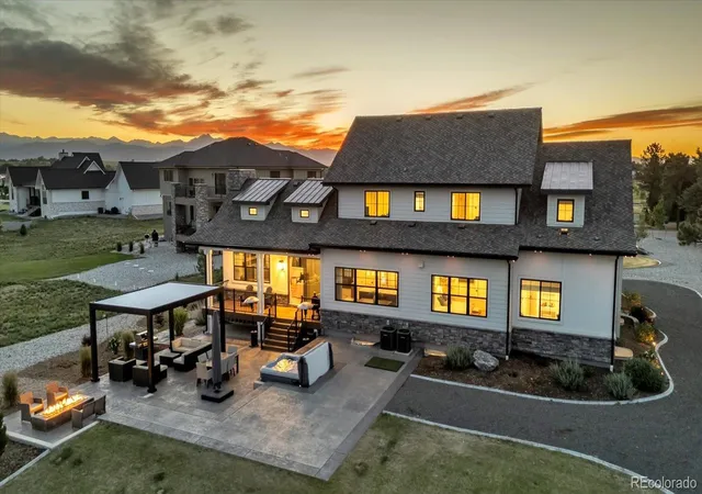 Photo 3 of Single family home for sale at 8102 Dreamers Ridge Rd, Longmont, CO 80504 | MLS# 5674681 | Listing updated on 2026-08-24