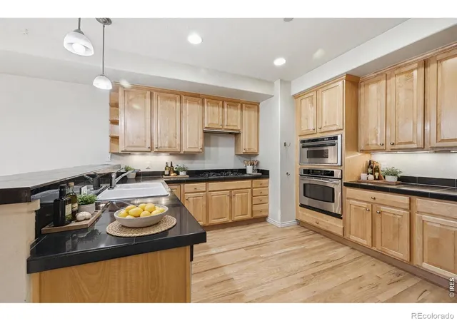 Photo 3 of Townhouse for sale at 650 Laramie Blvd, Boulder, CO 80304 | MLS# IR1061752 | Listing updated on 2026-09-20