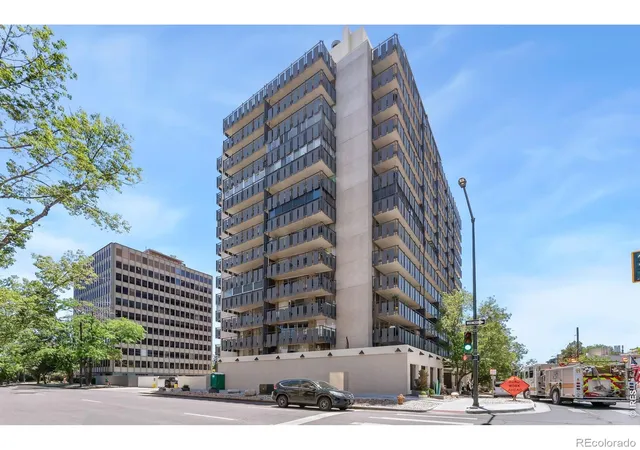 2nd image of 790 N Washington St, Denver, CO 80203
