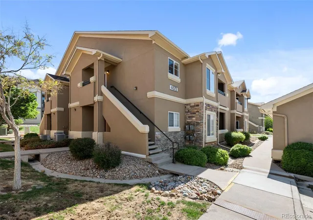 1st image of 4572 Copeland Loop #201, Littleton, CO 80126 | MLS# 8771333