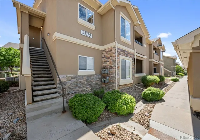 2nd image of 4572 Copeland Loop #201, Littleton, CO 80126 | MLS# 8771333