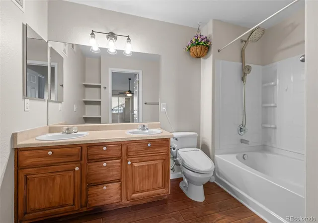 34th image of 4572 Copeland Loop #201, Littleton, CO 80126 | MLS# 8771333