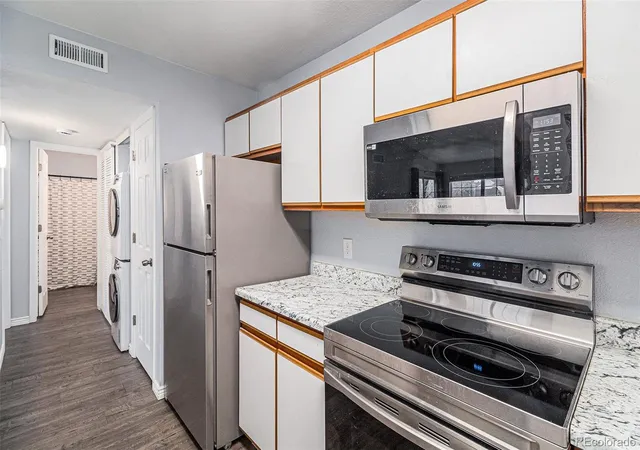 Photo 3 of Condo for sale at 5775 W Atlantic Pl #303, Lakewood, CO 80227 | MLS# 7841283 | Listing updated on 2026-09-16