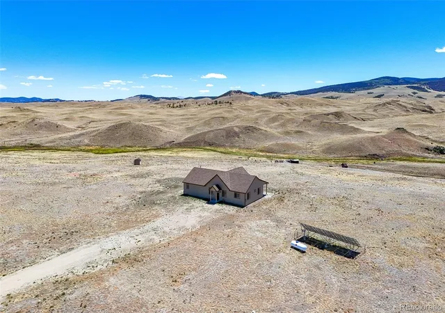 Homes for sale in Hartsel, CO | 990 Easton Rd, Hartsel, CO 80449 | MLS# 8943072
