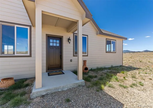Photo 3 of Single family home for sale at 990 Easton Rd, Hartsel, CO 80449 | MLS# 8943072 | Listing updated on 2026-09-01