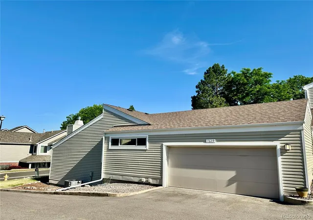 Photo 3 of Townhouse for sale at 7629 S Monaco Way, Centennial, CO 80112 | MLS# 4662197 | Listing updated on 2026-08-27