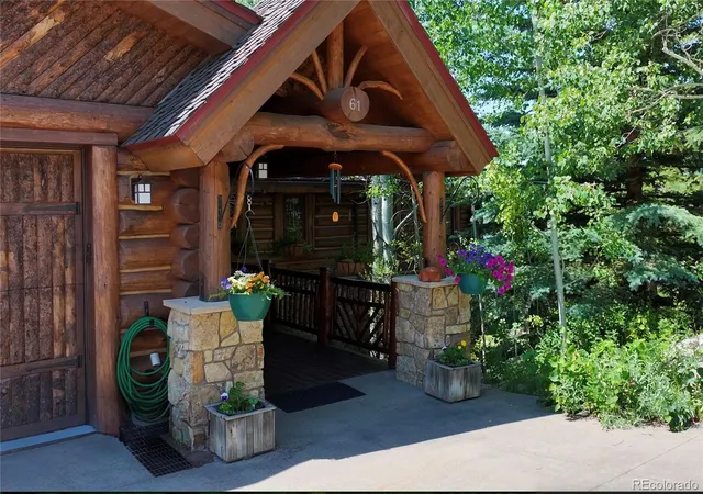 Photo 5 of Single family home for sale at 61 Farview Ln, Grand Lake, CO 80447 | MLS# 6195400 | Listing updated on 2026-06-22