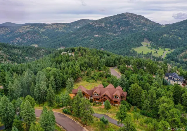 Photo 3 of Single family home for sale at 7181 S Andrea Ln, Morrison, CO 80465 | MLS# 9360527 | Listing updated on 2026-08-17