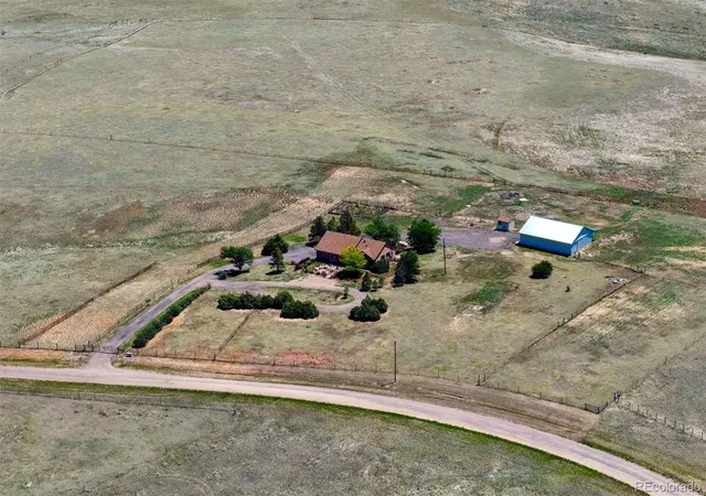 Photo 4 of Single family home for sale at 45412 Sun Country Dr, Elizabeth, CO 80107 | MLS# 7790462 | Listing updated on 2026-09-01