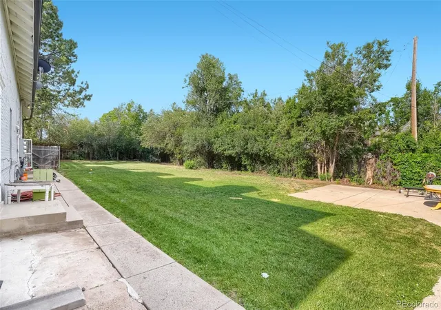 2nd image of 493 Fulton St, Aurora, CO 80010 | MLS# 7298038