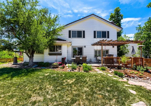 28th image of 543 Old Stone Dr, Littleton, CO 80126 | MLS# 4761411
