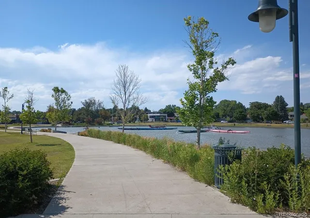 Listing Photo 2 - Condo for sale in building located at 1830 Newland Ct, Lakewood, CO 80214 - Unit #320