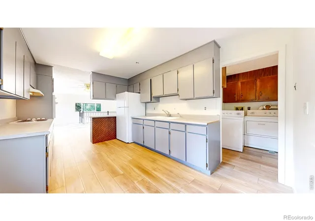 Photo 4 of Single family home for sale at 163 West Crk Rd, Glen Haven, CO 80532 | MLS# IR1061850 | Listing updated on 2026-09-22
