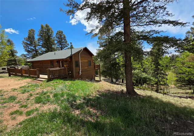 Homes for sale in Divide, CO | 17 Deer Lake Cir, Divide, CO 80814 | MLS# 1948033