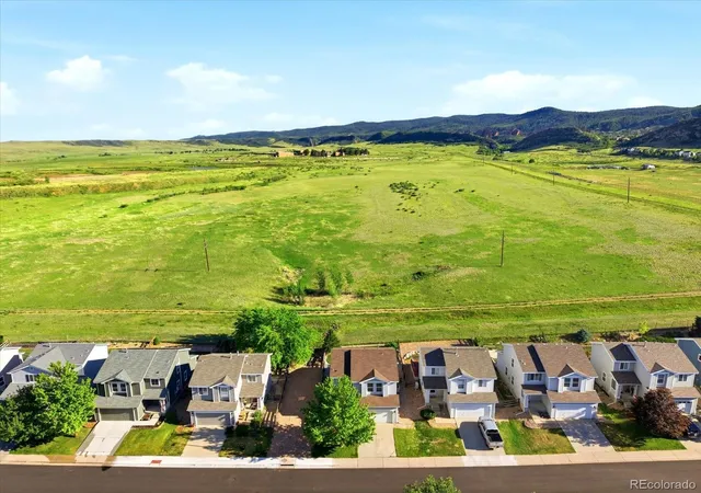 3rd image of 9669 Marmot Ridge Cir, Littleton, CO 80125 | MLS# 9992790