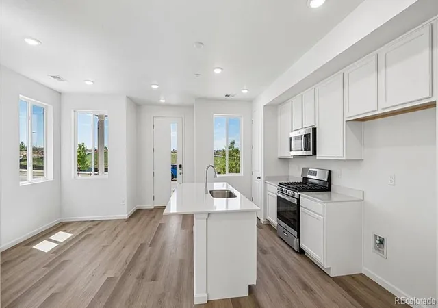 Photo 3 of Single family home for sale at 21371 E 67th Avenue, Aurora, CO 80019 | MLS# 2108687 | Listing updated on 2026-10-02