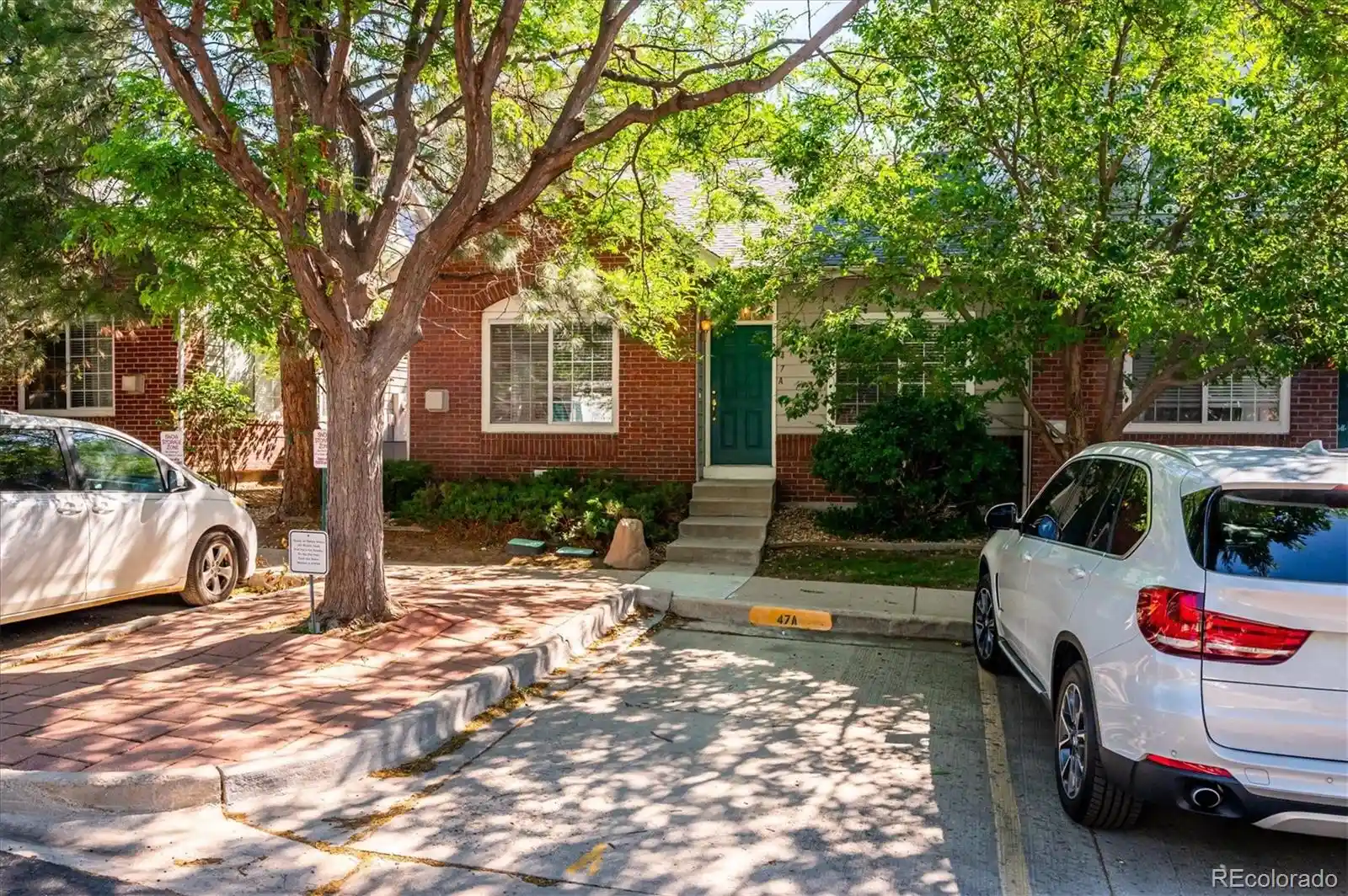 Listing Photo 2 - Condo for sale in 9647 W Chatfield Ave located at 9647 W Chatfield Ave, Littleton, CO 80128 - Unit 9647 W Chatfield Ave