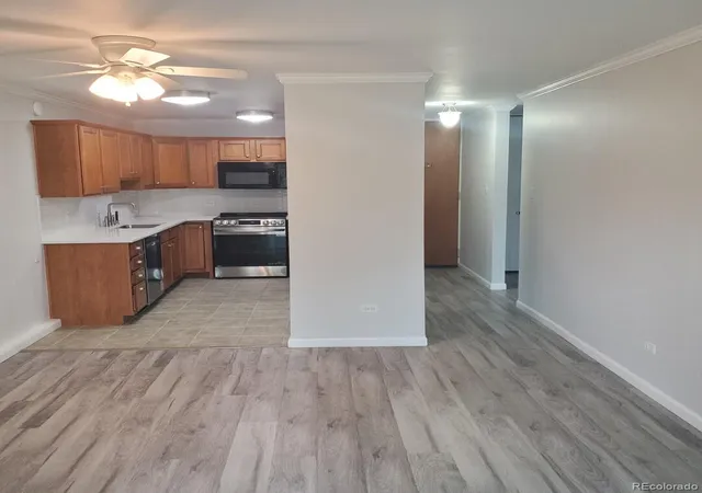 4th image of 725 S Clinton St #11A, Denver, CO 80247 | MLS# 6950156