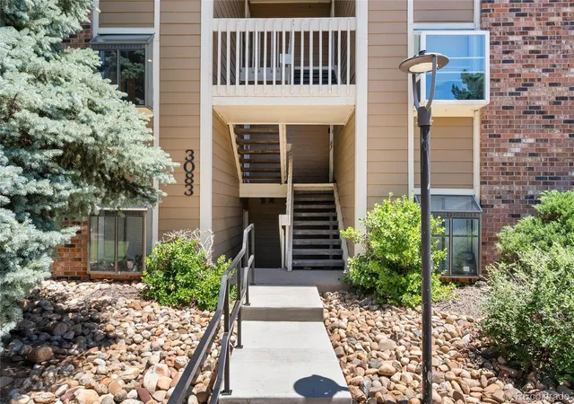 2nd image of 3083 S Ursula Cir, Aurora, CO 80014