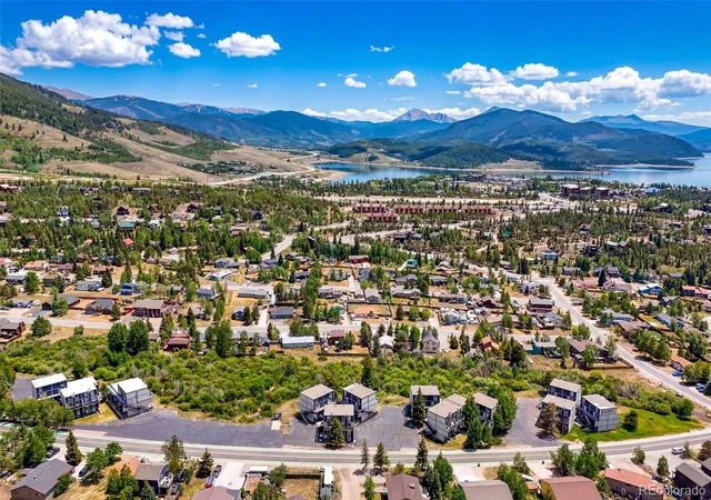Listing Photo 2 - Condo for sale in building located at 390 Straight Creek Dr, Dillon, CO 80435 - Unit #311