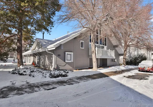2nd image of 3369 S Monaco St Pkwy, Denver, CO 80222