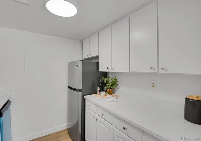 5th image of 3369 S Monaco St Pkwy, Denver, CO 80222