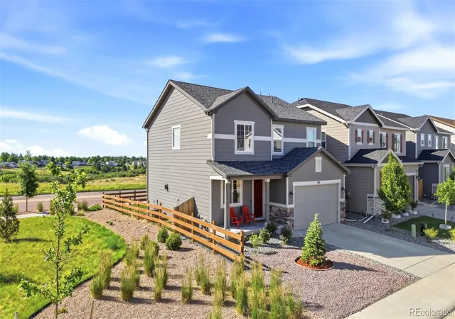 1st image of 359 Vista Cliff Cir, Castle Rock, CO 80104 | MLS# 5093059
