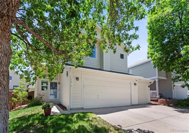 Photo 1 of Single family home for sale at 2212 Hyacinth Rd, Highlands Ranch, CO 80129 | MLS# 9034172 | Listing updated on 2026-09-26