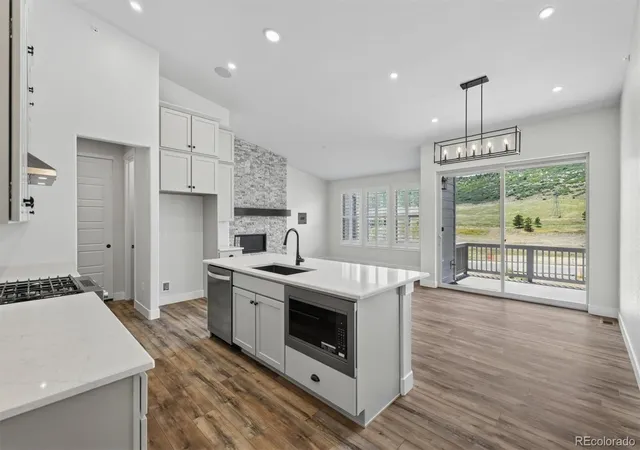 Photo 4 of Single family home for sale at 11841 Canyon Ave, Littleton, CO 80127 | MLS# 6823864 | Listing updated on 2026-10-04