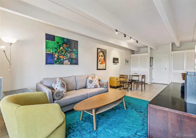 4th image of 1255 N Ogden St #605, Denver, CO 80218 | MLS# 8846565