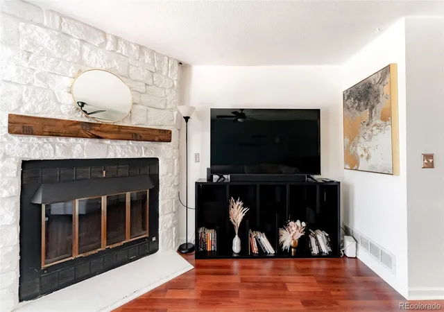 Photo 2 of Townhouse for sale at 10854 Bayfield Way, Parker, CO 80138 | MLS# 5145768 | Listing updated on 2026-10-08