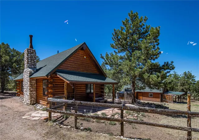 Photo 3 of Single family home for sale at 988 15th Trail, Cotopaxi, CO 81223 | MLS# 5997818 | Listing updated on 2026-07-29