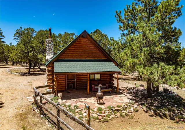 Photo 3 of Single family home for sale at 988 15th Trail, Cotopaxi, CO 81223 | MLS# 5997818 | Listing updated on 2026-07-29