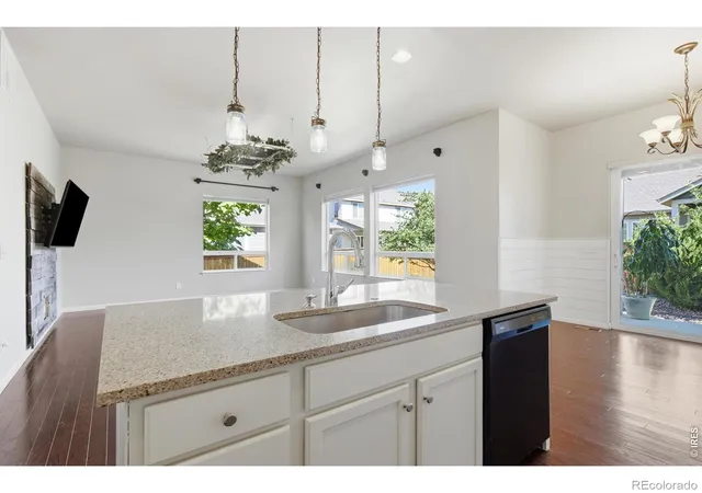 Photo 3 of Single family home for sale at 882 Jenny Ln, Berthoud, CO 80513 | MLS# IR1061931 | Listing updated on 2026-09-22