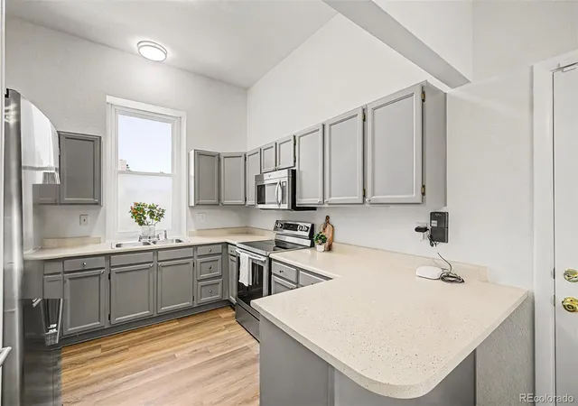 Photo 5 of Sale Pending at 21584 E Powers Pl, Centennial, CO 80015 | MLS# 9065847 | Listing updated on 2026-08-17