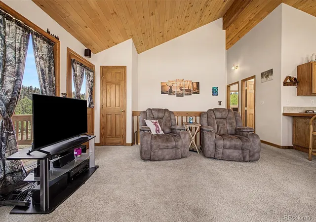 Photo 5 of Single family home for sale at 1257 Chippewa Rd, Jefferson, CO 80456 | MLS# 4364615 | Listing updated on 2026-07-16