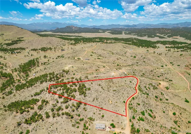 1st image of 896 Shannon Trl, Cotopaxi, CO 81223 | MLS# 4140045
