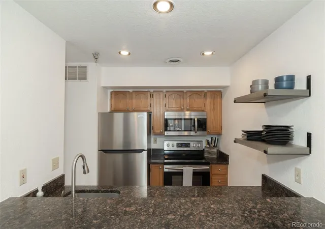 5th image of 715 S 5Th Ave #J170, Frisco, CO 80443 | MLS# 7462499