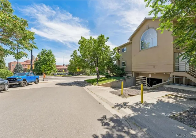16th image of 935 Broadway #211, Boulder, CO 80302 | MLS# 5135875