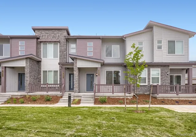 Homes for sale in Centennial, CO | 7661 S Cherokee Cir E, Centennial, CO 80016 | MLS# 3517859