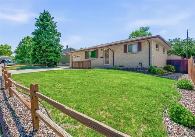 1st image of 8239 Loretta Dr, Denver, CO 80221 | MLS# 3804431