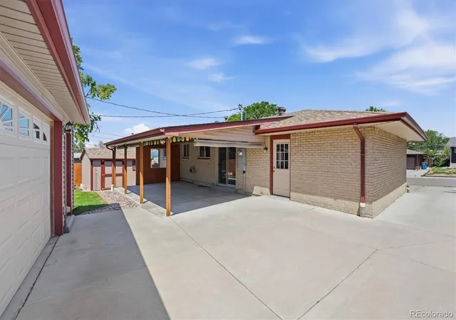 4th image of 8239 Loretta Dr, Denver, CO 80221 | MLS# 3804431