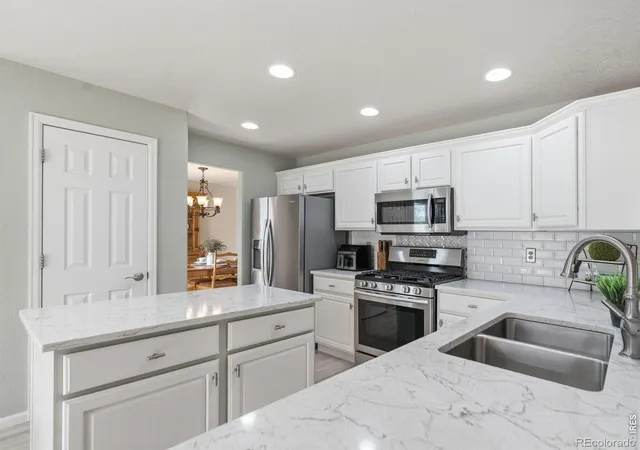 4th image of 12651 James Cir, Broomfield, CO 80020 | MLS# IR1061982